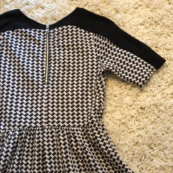 Black And White Checkered Dress - Picture 5 of 6